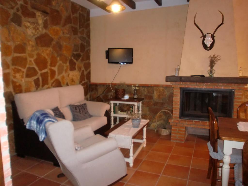 Casa Rural Sierra De Coripe Екстериор снимка