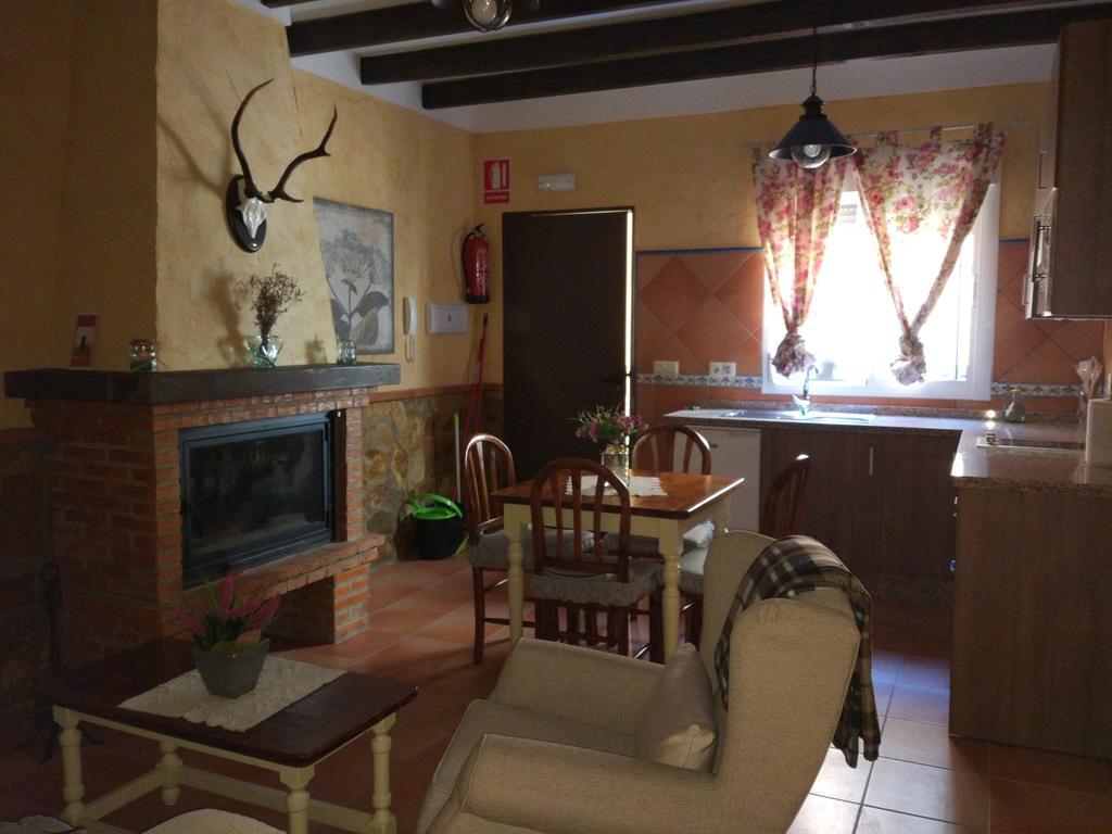 Casa Rural Sierra De Coripe Екстериор снимка
